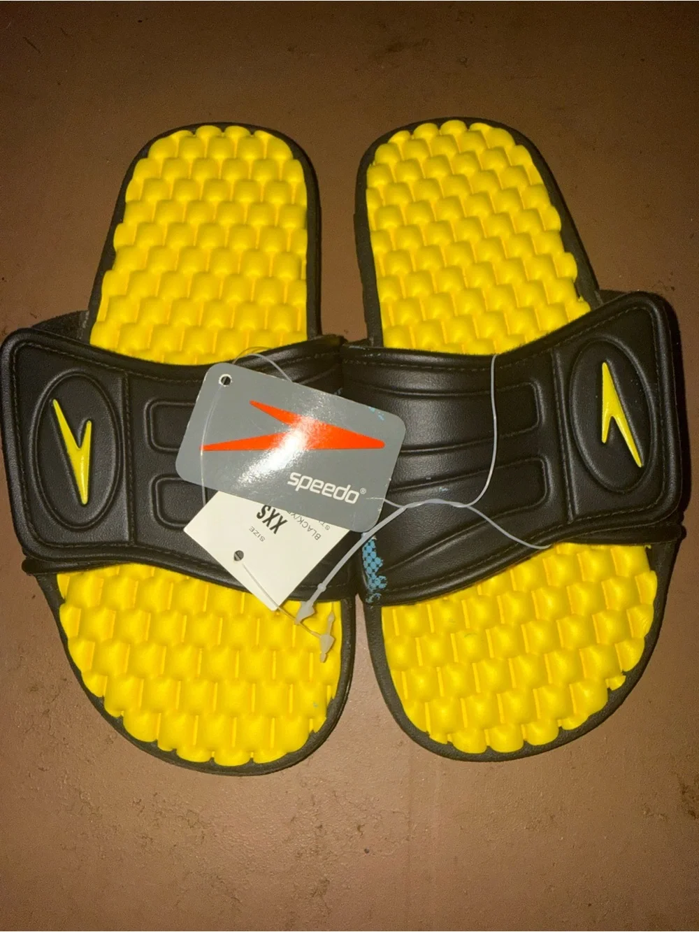 Speedo Black & Yellow Textured Slide Sandals